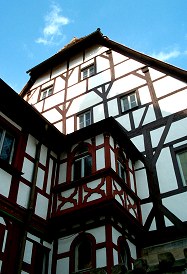 Verbaute Ecken am Rathaus